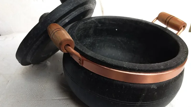 panela de pressão de pedra
